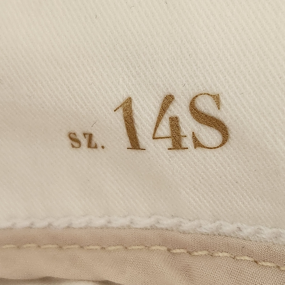 White House Black Market Women's Ankle Jeans in White - Picture 9 of 10